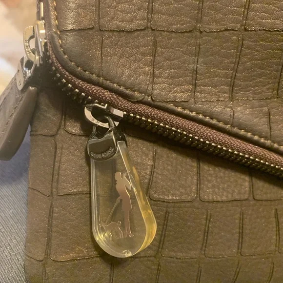 NWOT Henri Bendel clutch evening bag - brown suede-like cut out snakeskin - Picture 3 of 6